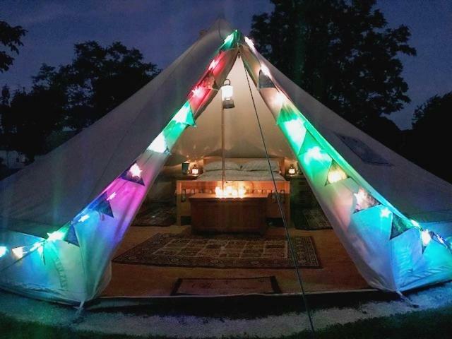 Camping La Foret De Tesse エクステリア 写真