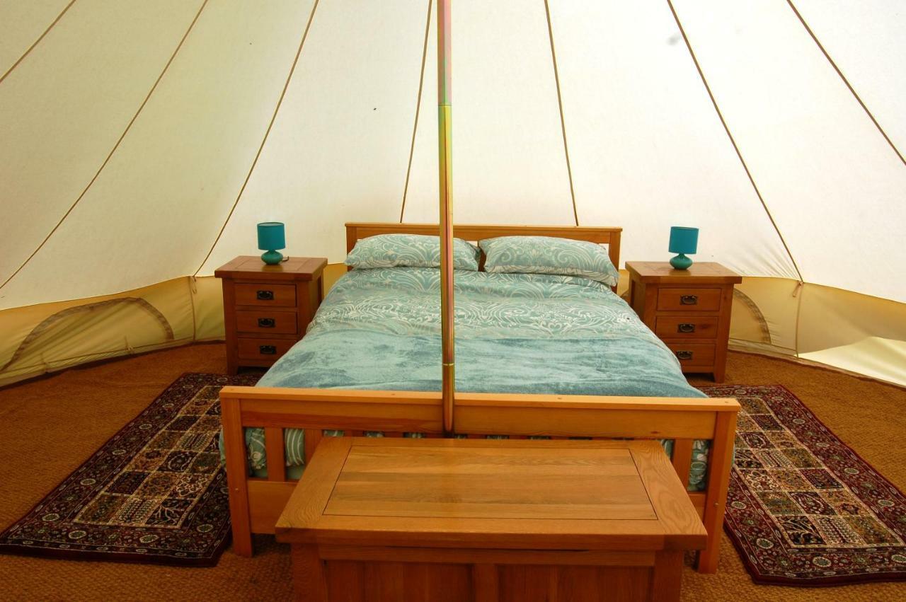 Camping La Foret De Tesse エクステリア 写真